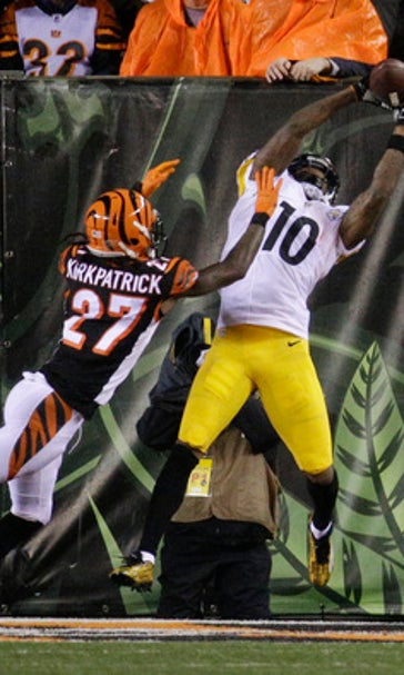 NFL Latest: Ben Roethlisberger out with shoulder injury